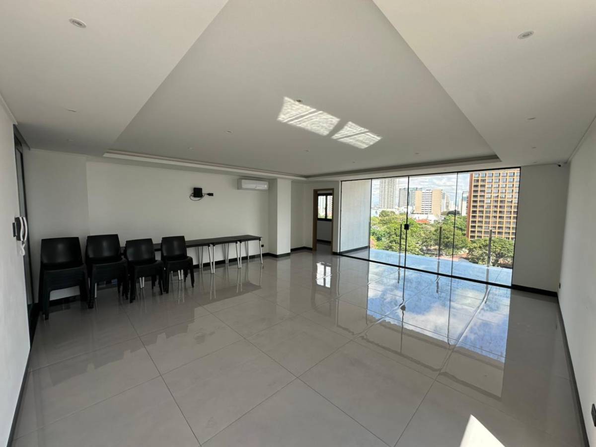 Foto 5 de Monoambiente en venta, condominio avanti