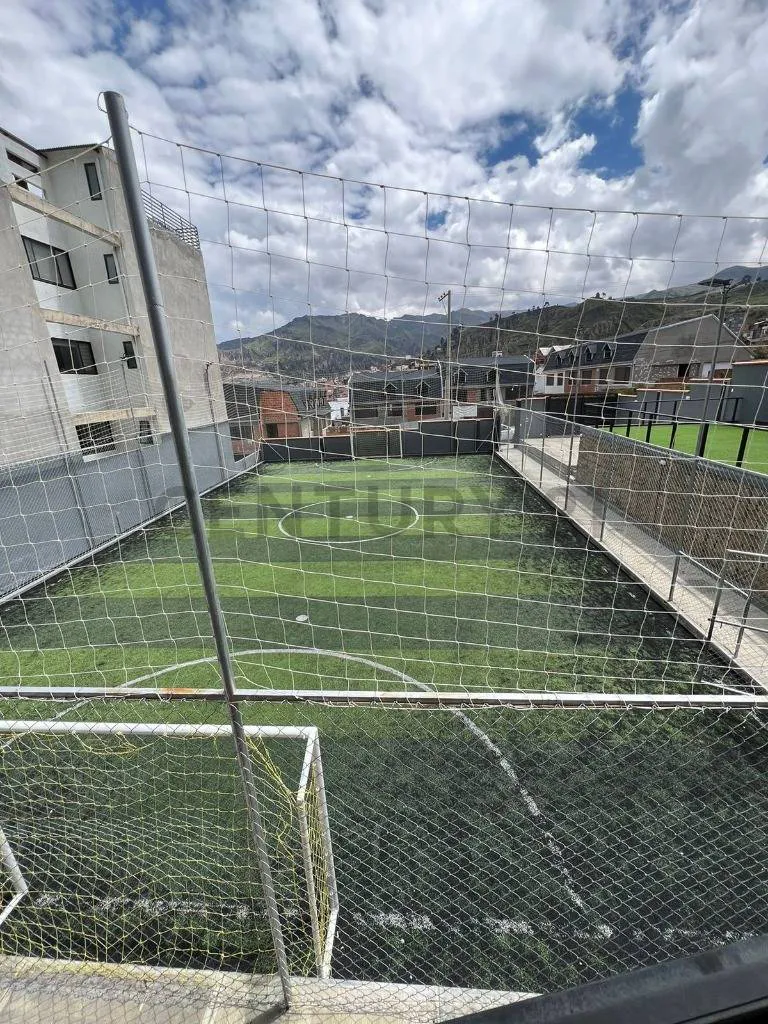 Foto 3 de Exclusivo Espacio para Eventos con Cancha y Área de Parrillero