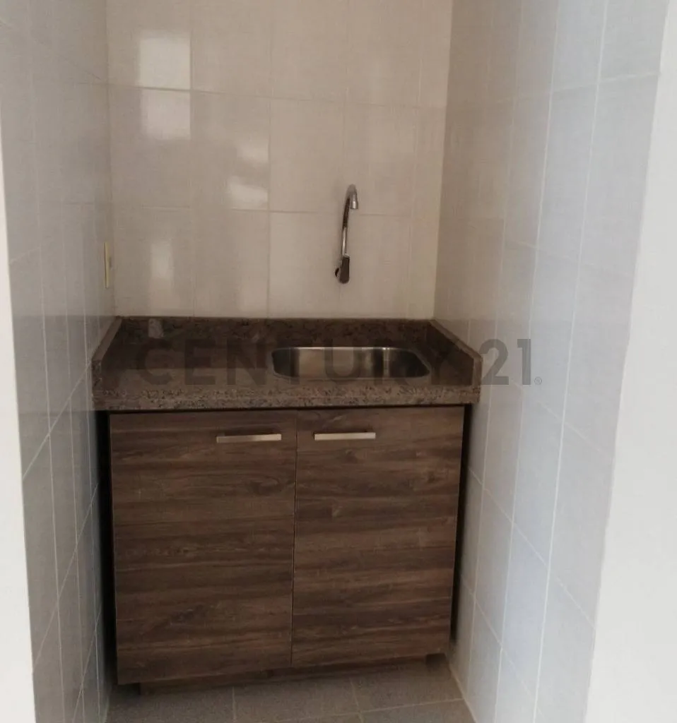 Foto 9 de Oficina en Venta | Cañada Strongest | 53 M²