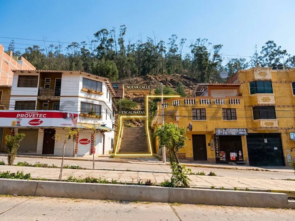 Foto 1 de Terreno en Venta Paralela a La Av del Ejercito