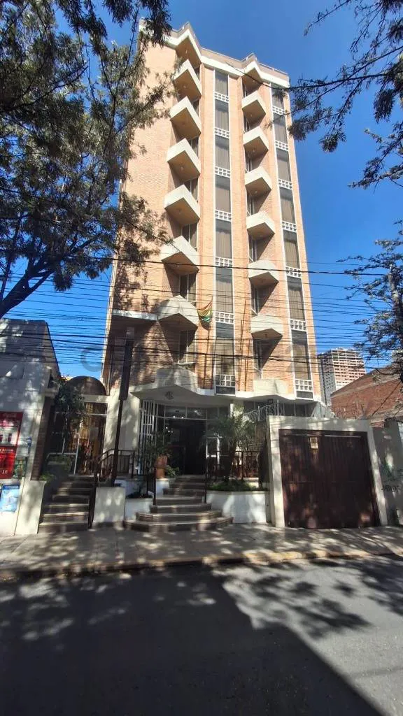 Foto 1 de Hotel en Alquiler