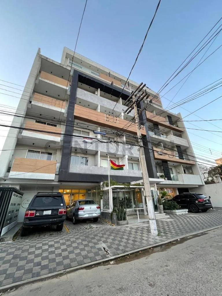 Foto 1 de Consultorio en Venta – Edificio Leblon Av. La Salle C/ Luis Dario Vasquez