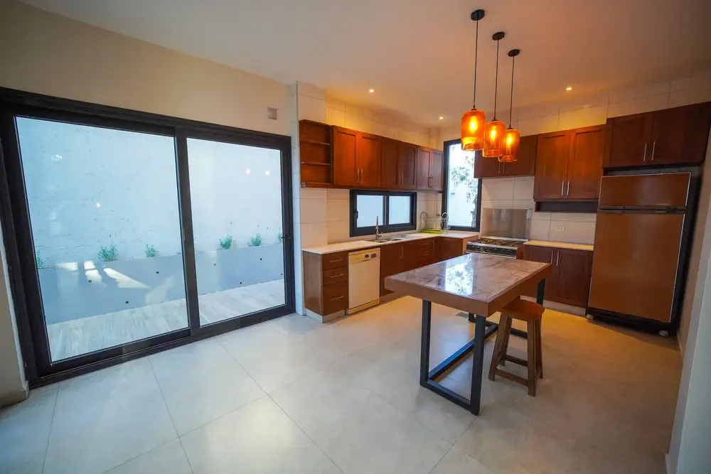 Foto 4 de Casa Minimalsita a Estrenar en Alquiler Zona Norte