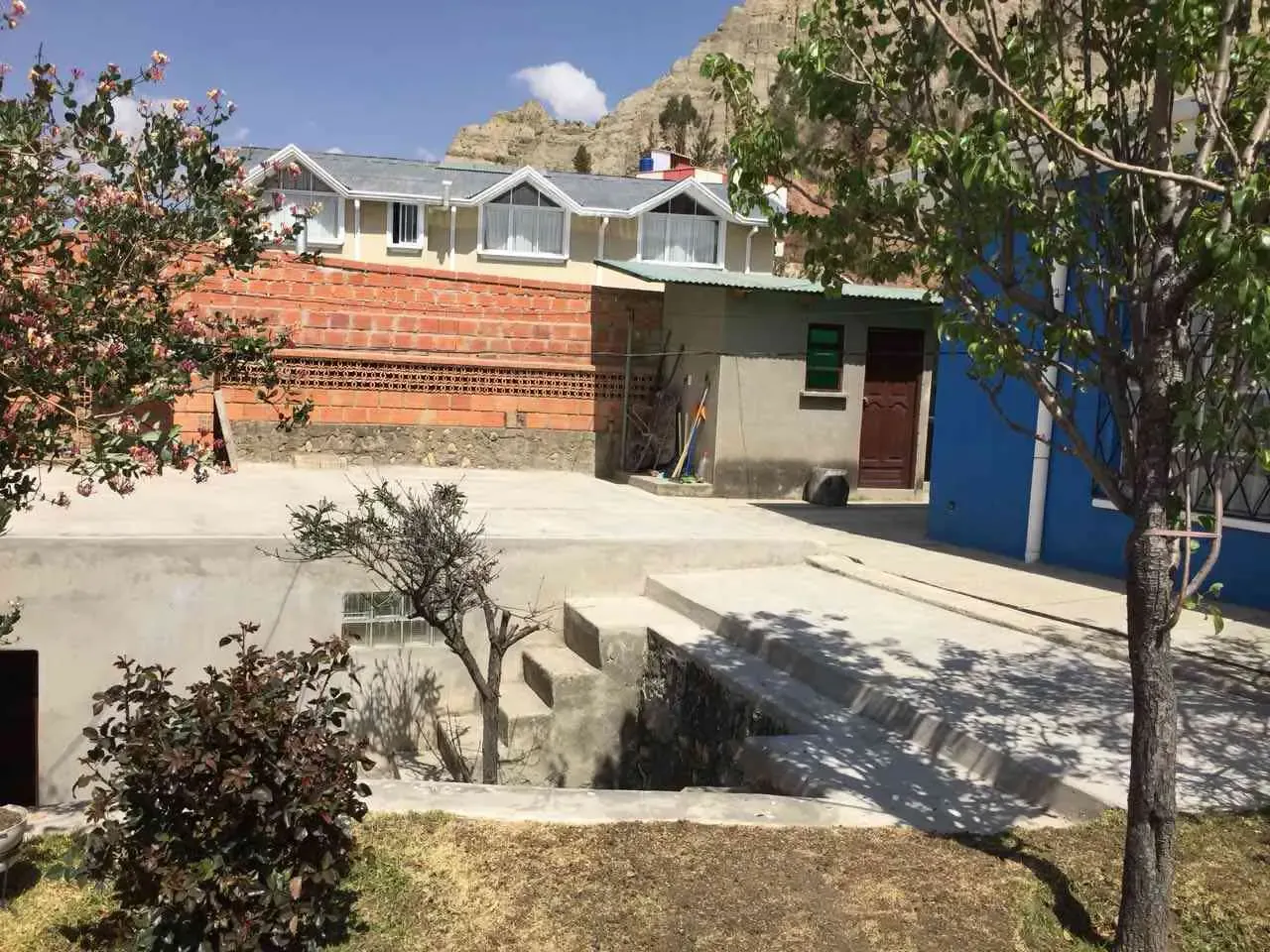 Foto 4 de En venta casa con grande terreno Bolognia