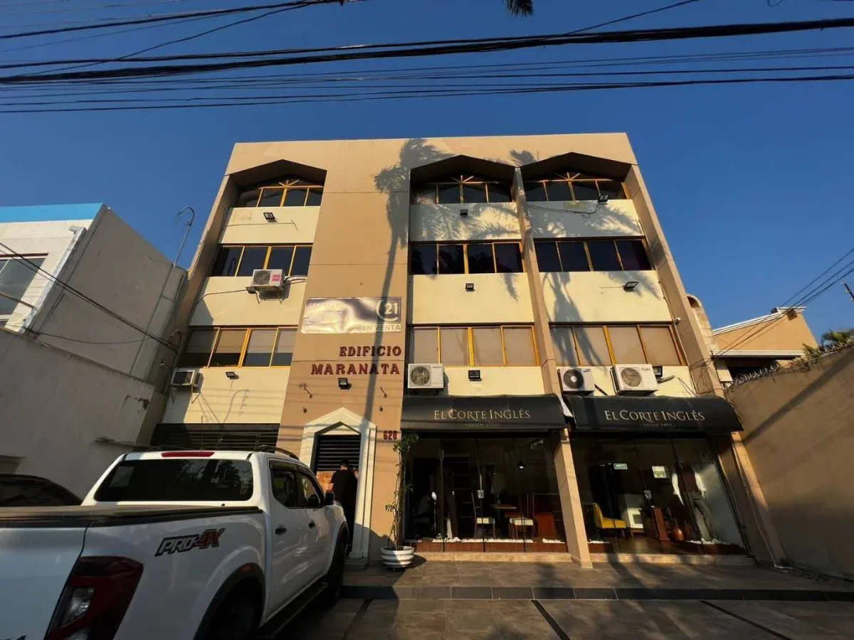 Foto 1 de Edificio Comercial