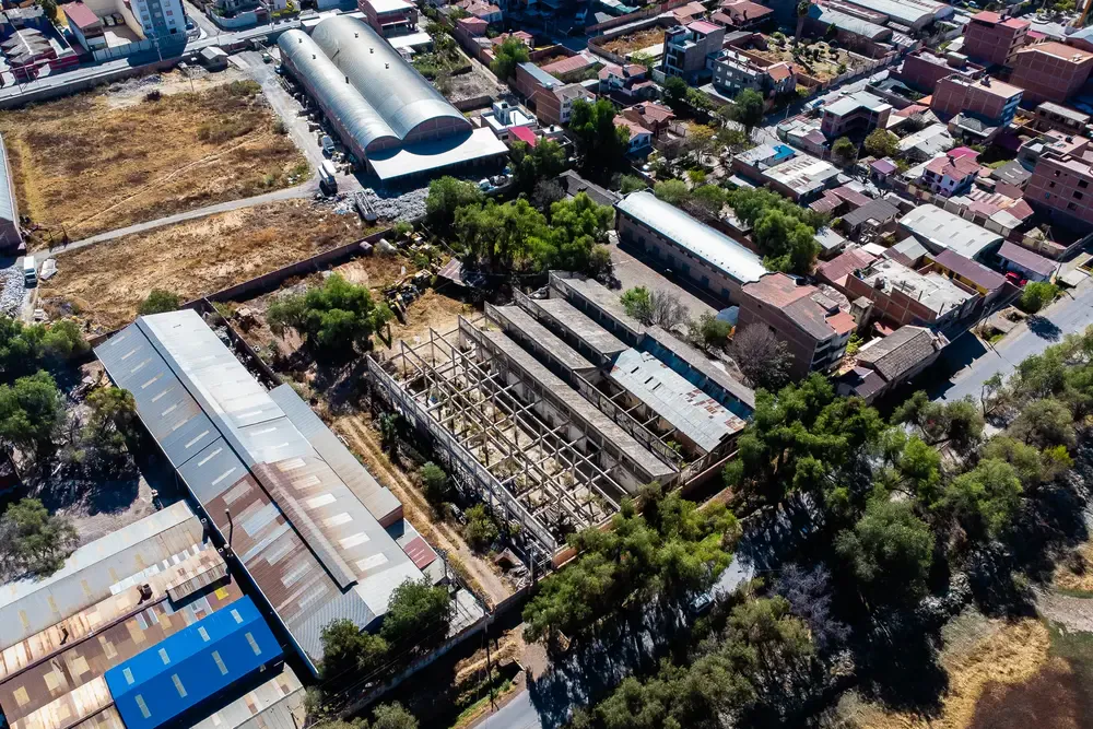 Foto 3 de Predio Industrial/Comercial de 10203 M2 - Sobre Av. Sexta Frente Laguna Coña Coña