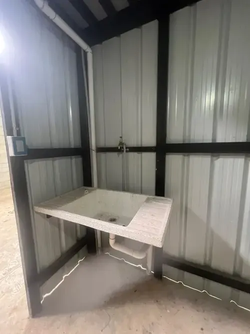 Foto 11 de Galpón comercial con ubicación estratégica en Cotoca EN ALQUILER