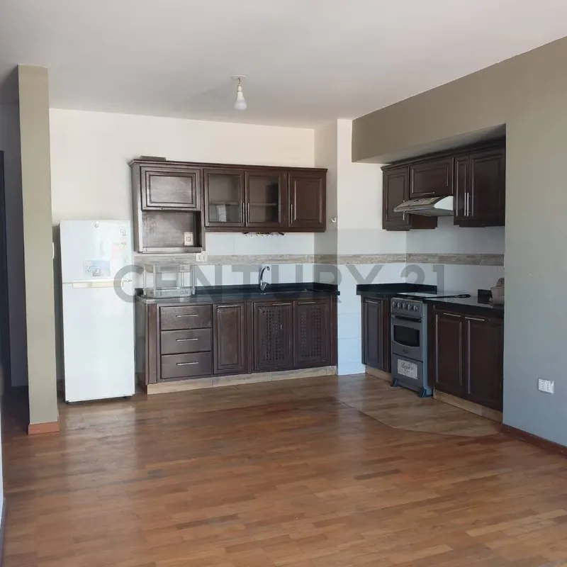 Foto 9 de Departamento en Venta a Una Cuadra de La Plaza Colon