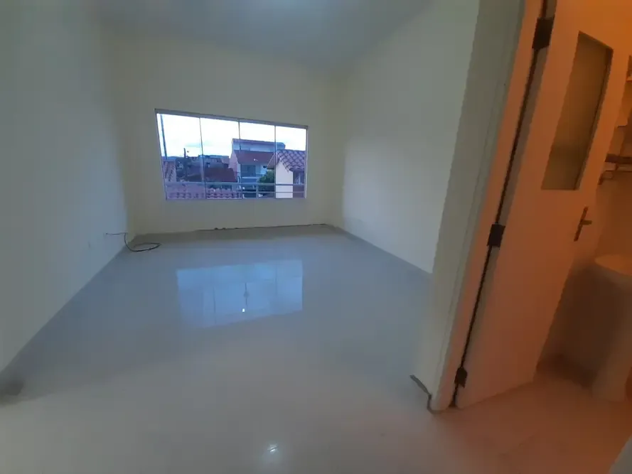 Foto 5 de Alquiler departamento 2 dormitorios Planta Alta
