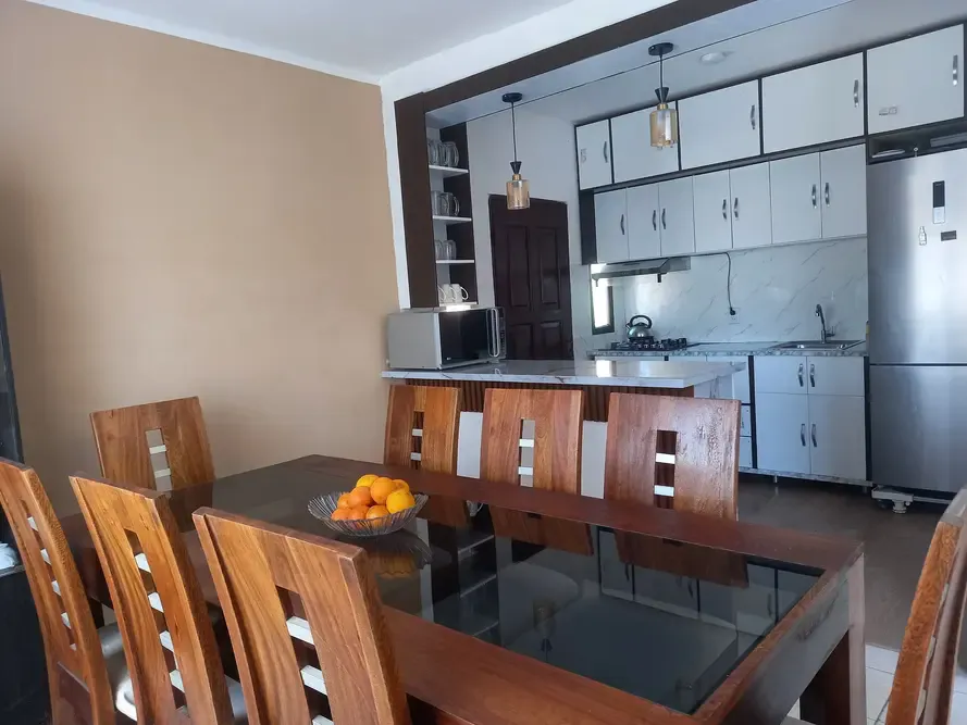 Foto 5 de Casa en Venta-Km 13 Doble Via-Urb. Campo Verde