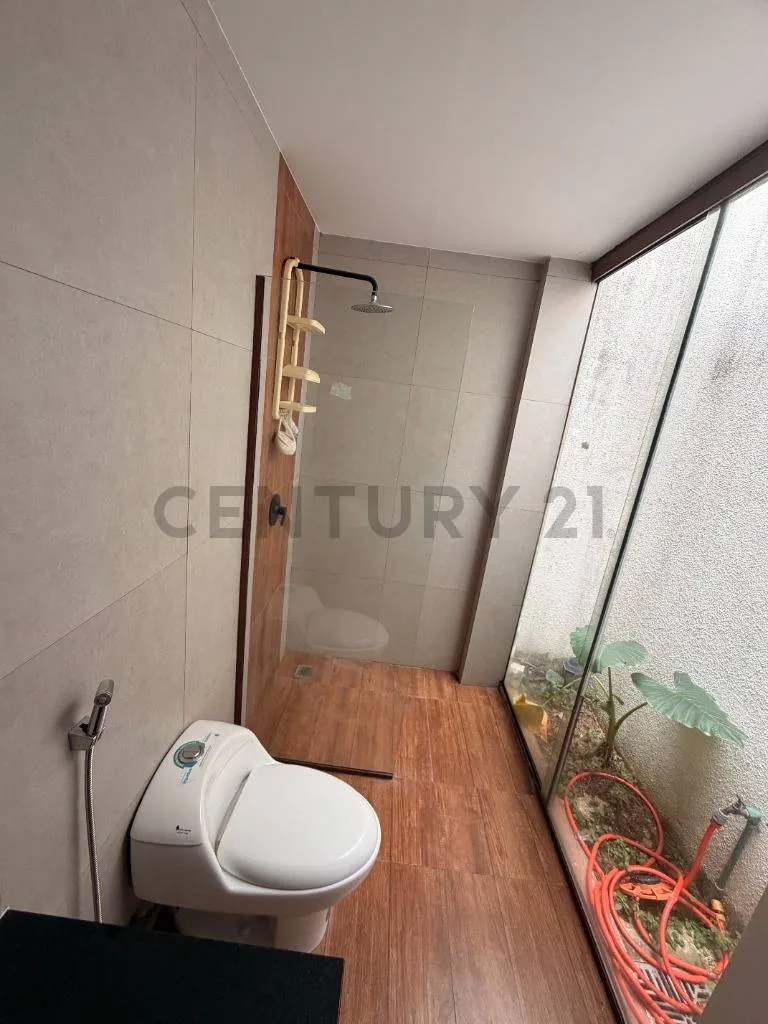 Foto 5 de Casa en Alquiler Urbanizacion Florida 1
