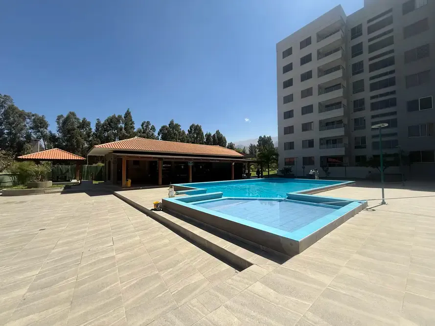 Foto 8 de Departamento en Venta 2 Hab. Edificio Oomoto