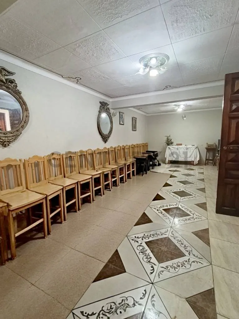 Foto 4 de Casa en venta, Av. 6 de Agosto 112