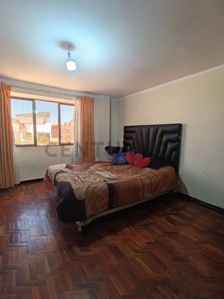 Foto 5 de Casa en venta, Av. 6 de Agosto 112