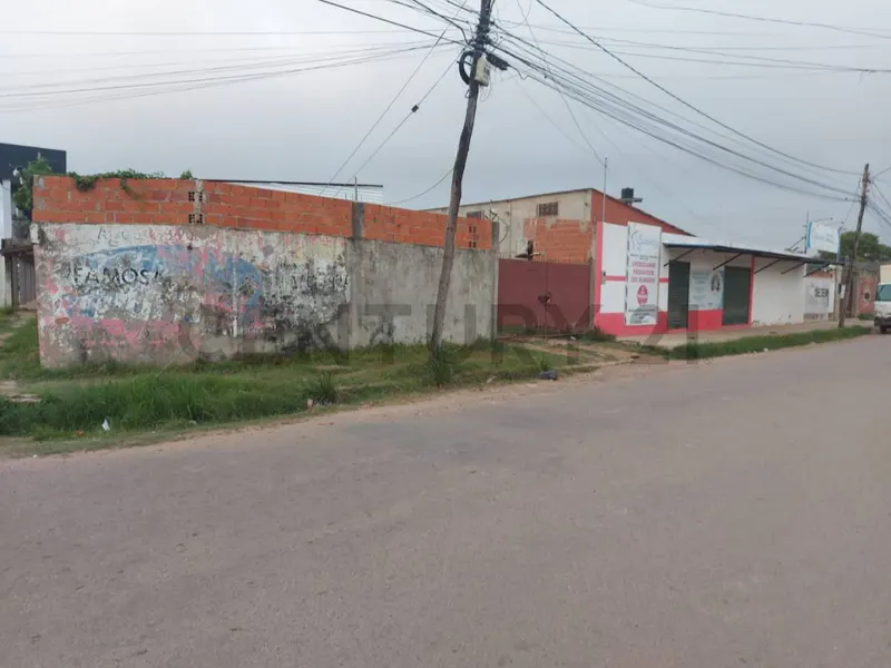 Foto 7 de En Esquina!! Ingresos por Alquileres!
