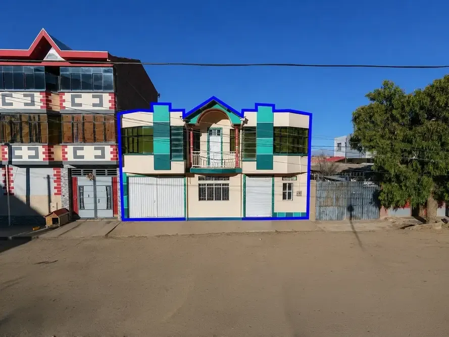 Foto 1 de ¡Casa en Venta en Oruro! Amplia Propiedad de 360m² en Urb. Los Olivos