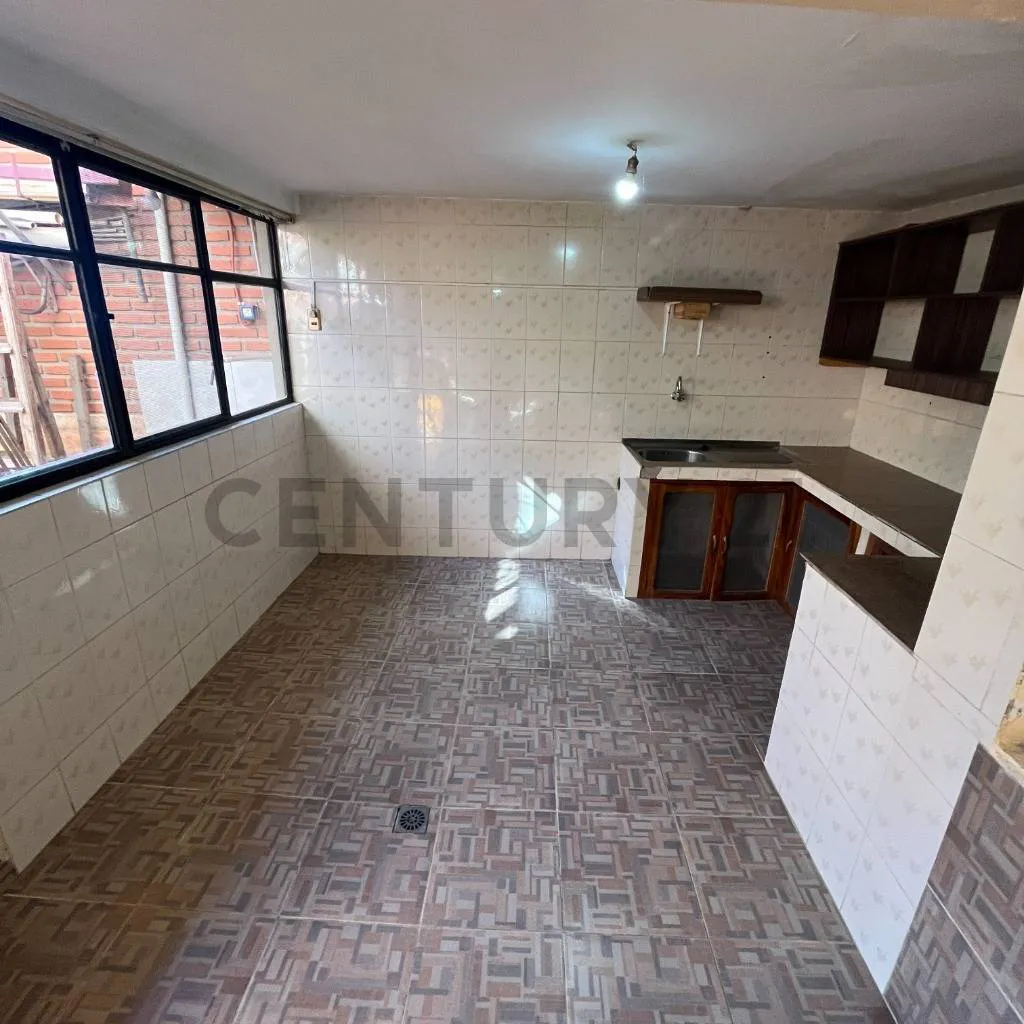 Foto 4 de Departamento en Alquiler en Casa Familiar