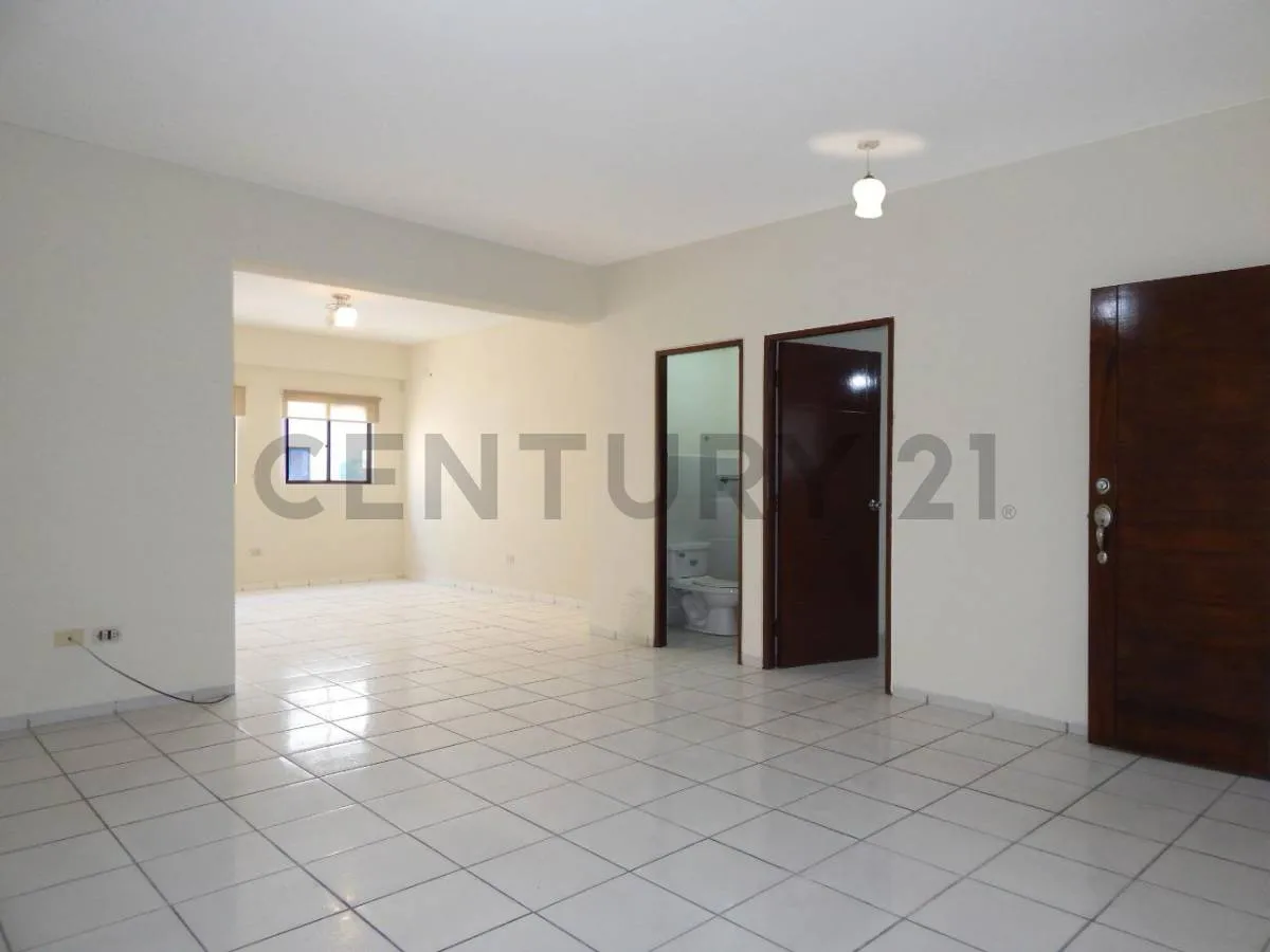 Foto 1 de Departamento Remodelado en Venta en Condominio Dos Hermanas