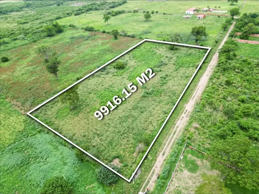 Foto 1 de Terreno en Venta
