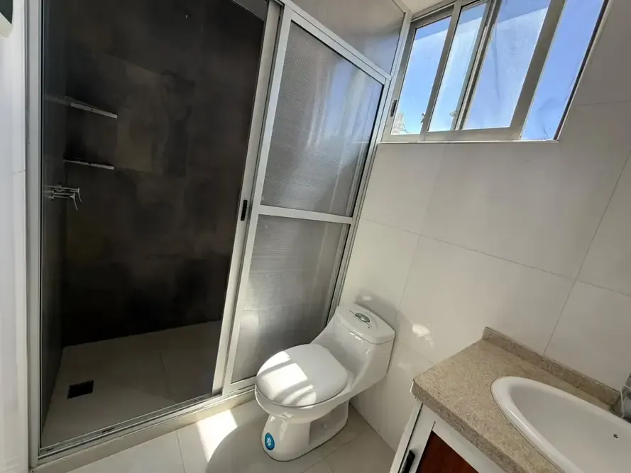 Foto 8 de Departamento de 3 Dormitorios en Alquiler – Zona La Chimba