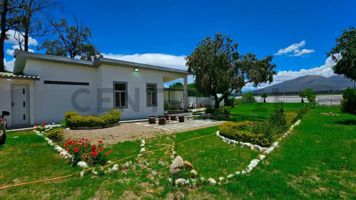 Foto 3 de Terreno a Orillas del Lago de La Angostura en Venta