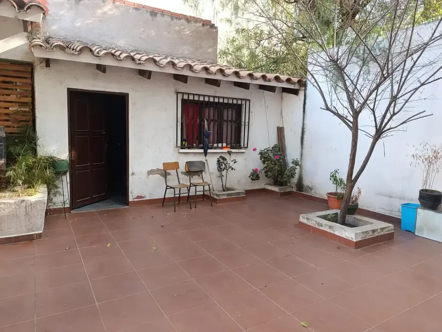 Foto 10 de 🏠 Casa en Esquina con 544 M² de Terreno – Barrio Simón Bolívar