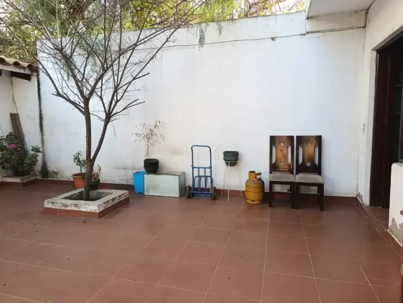 Foto 8 de 🏠 Casa en Esquina con 544 M² de Terreno – Barrio Simón Bolívar