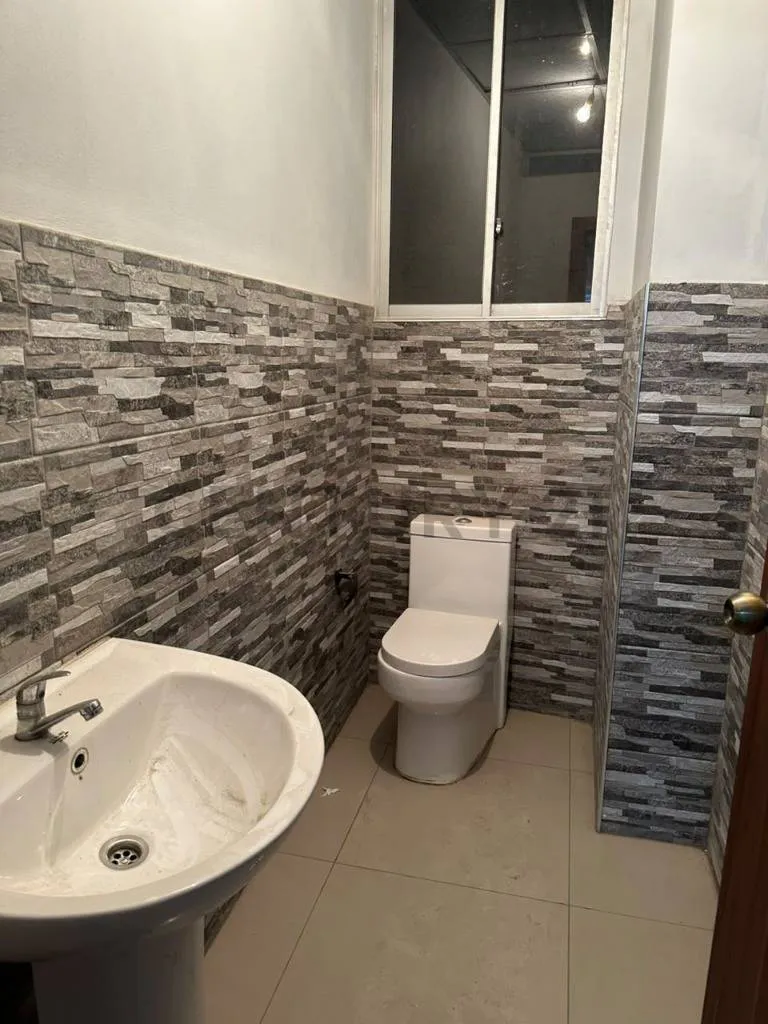Foto 7 de Local Comercial a la Venta