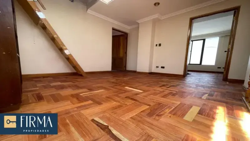 Foto 7 de Casa en Alquiler con Garzonier Totalmente Independiente en Auquisamaña