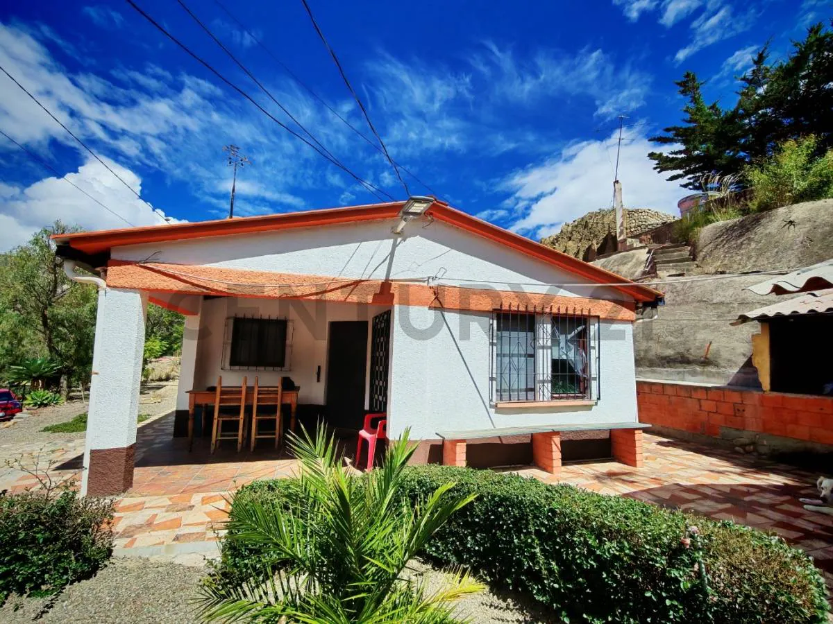 Foto 2 de Linda Casa de Campo en Venta + Terreno