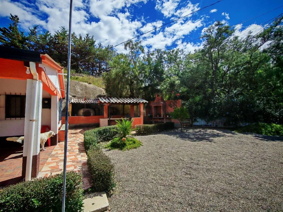 Foto 4 de Linda Casa de Campo en Venta + Terreno