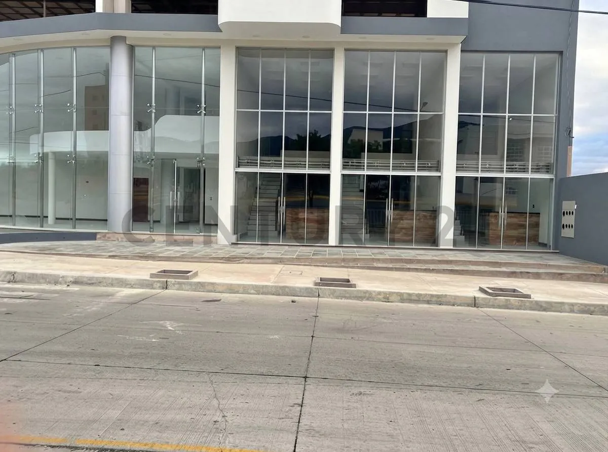 Foto 1 de ¡En Alquiler Local Comercial Estratégico, en Tarija!