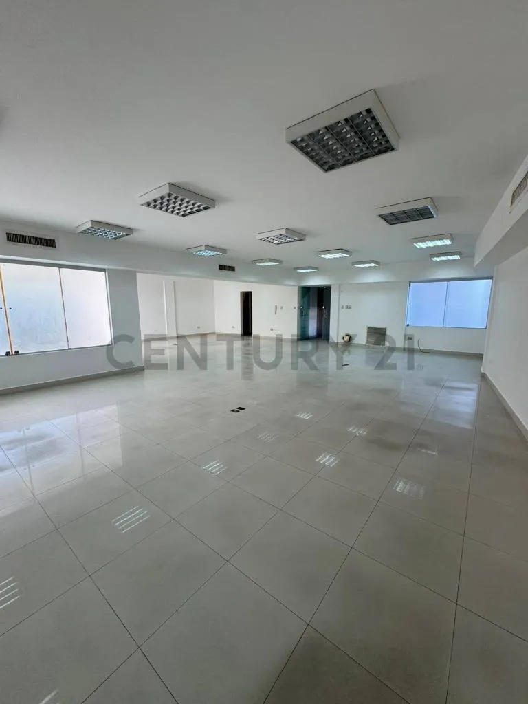 Foto 12 de Oficina / Local Comercial en Venta | Zona Céntrica
