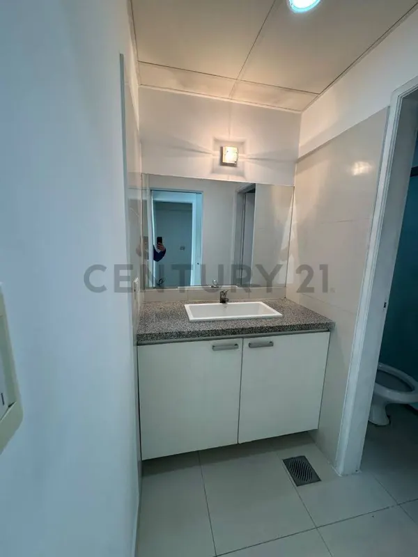 Foto 10 de Oficina / Local Comercial en Venta | Zona Céntrica