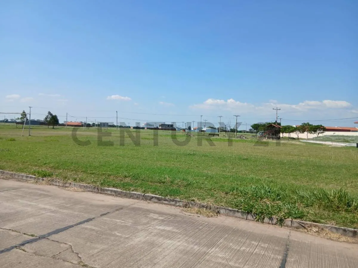 Foto 2 de Terreno en Venta Urbanizacion La Herradura Zona Este