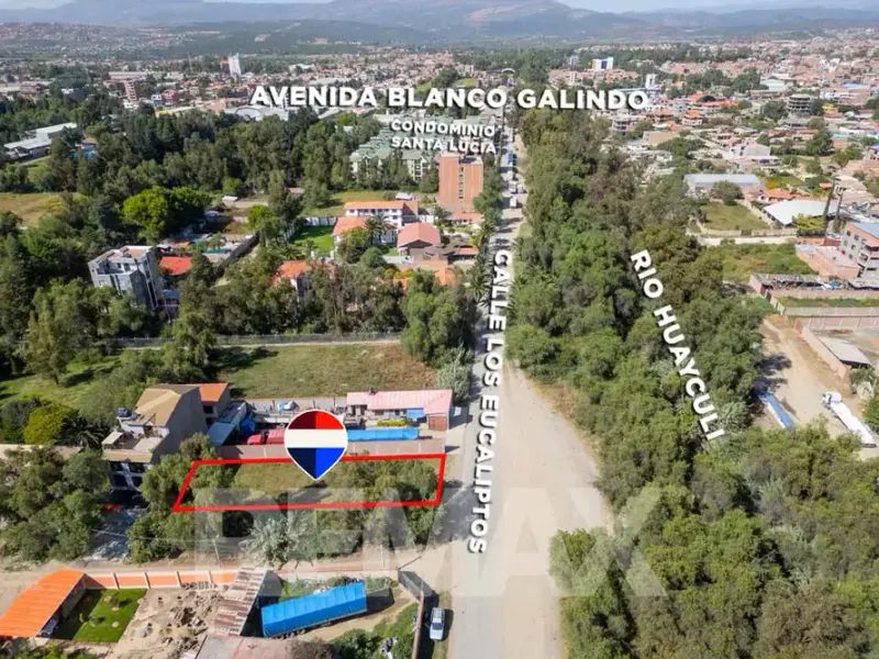 Foto 7 de Terreno Estratégico en Esquina – 666 M² con Doble Frente (Zona Blanco Galindo Km 11.5)