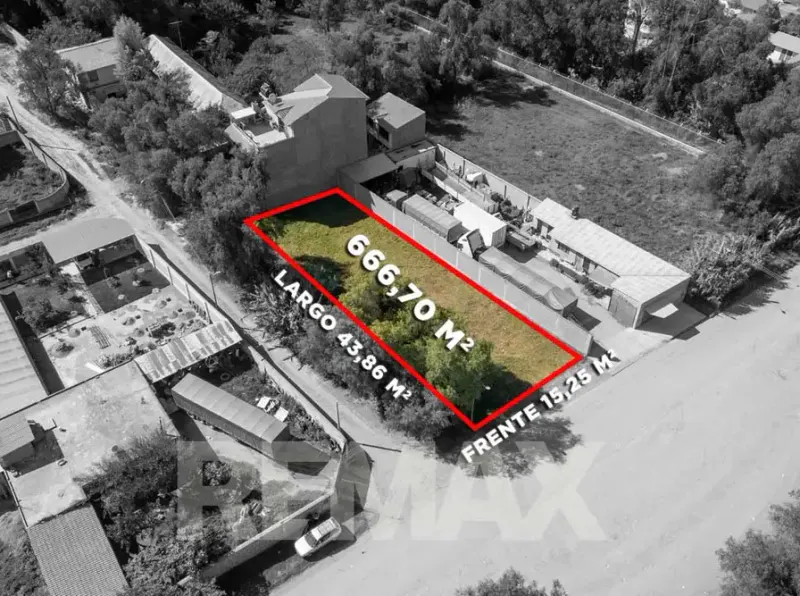 Foto 6 de Terreno Estratégico en Esquina – 666 M² con Doble Frente (Zona Blanco Galindo Km 11.5)