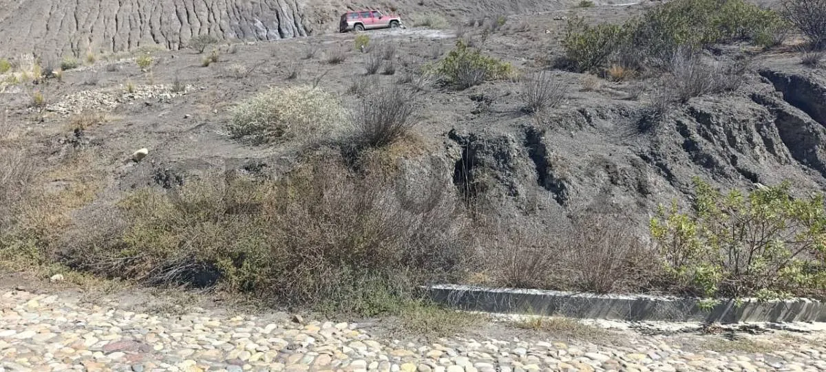 Foto 2 de Terreno en Venta Sector Carreras 346 Mts Mecapaca (Ofertable)