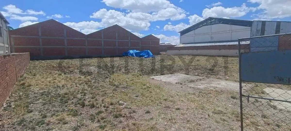 Foto 1 de Terreno Comercial en Alquiler en Ex Zona Franca El Alto