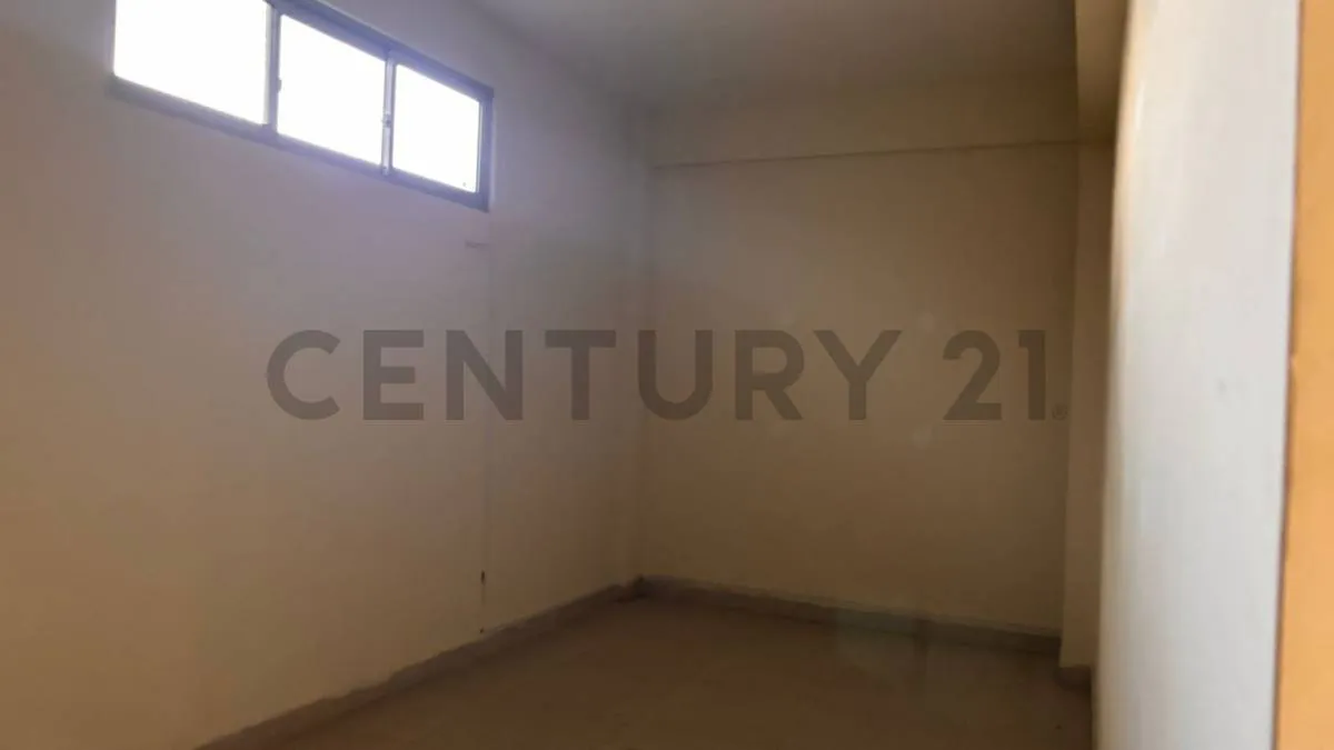 Foto 9 de ¡Local Comercial Amplio en Alquiler!