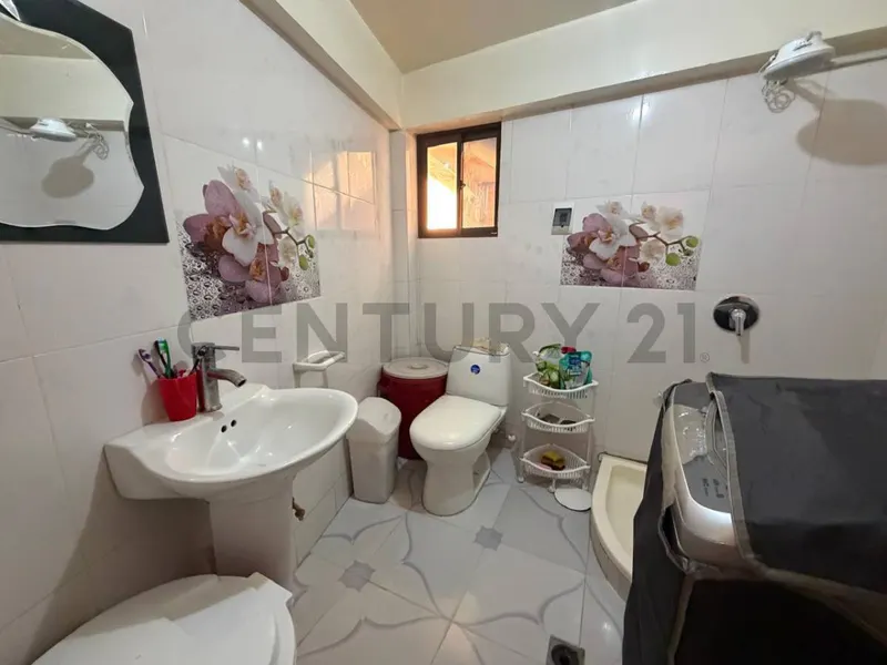 Foto 6 de Edificio en Esquina en Venta – Villa Exaltación 1era Sección
