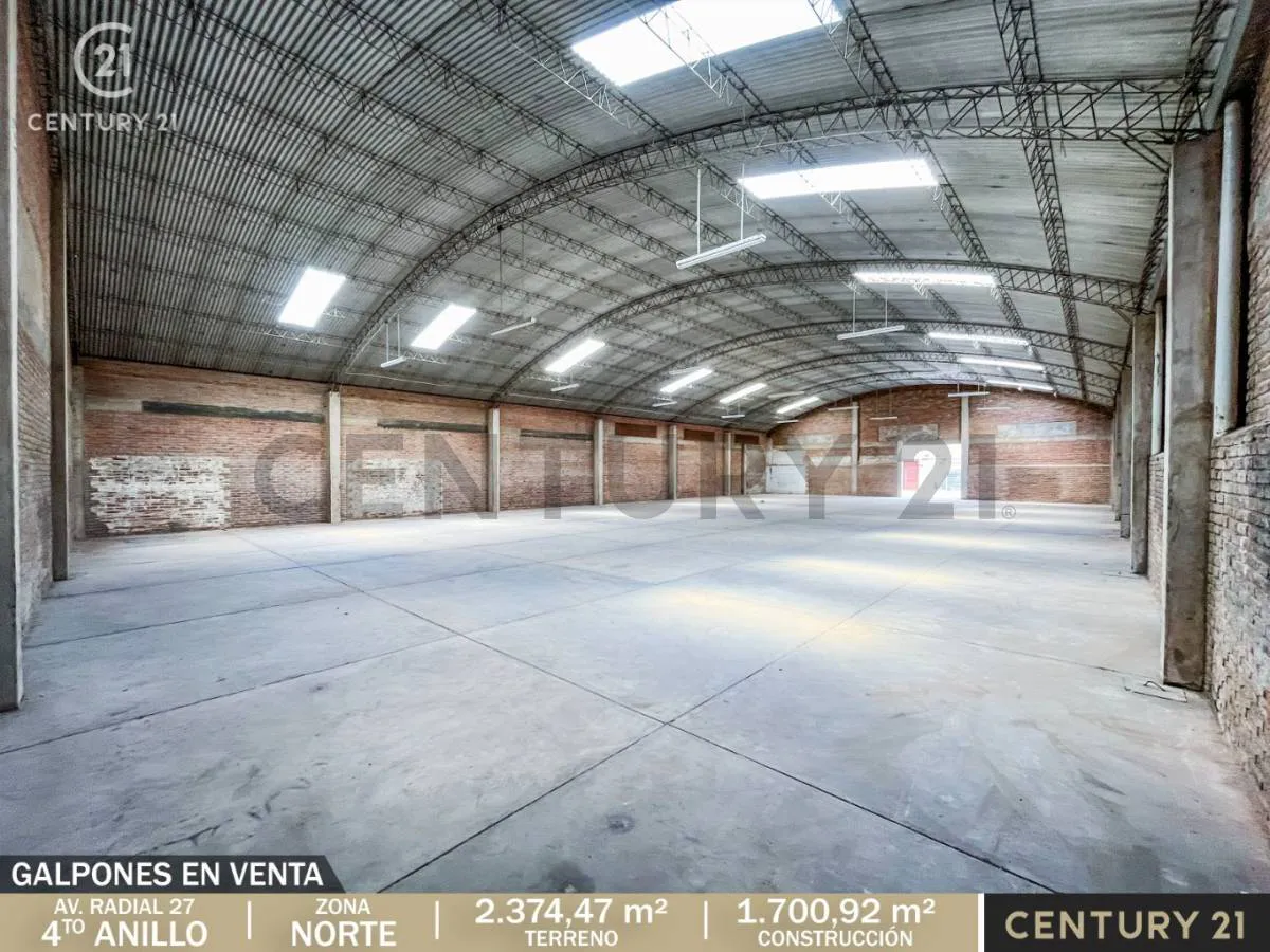 Foto 3 de Inmueble en venta - Terreno en Esquina, con galpones