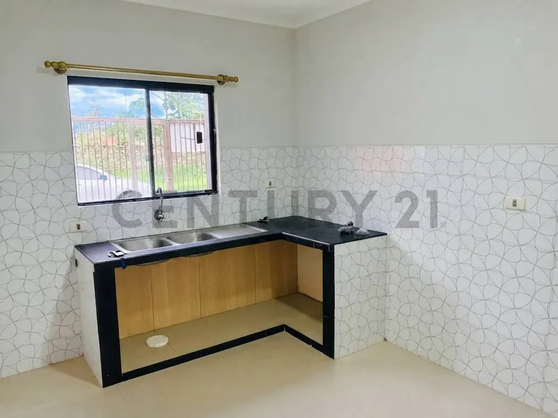 Foto 10 de Casa en Venta Tipo Chalet Zona Sur Doble Via La Guardia Km9 Av.Mapaiso