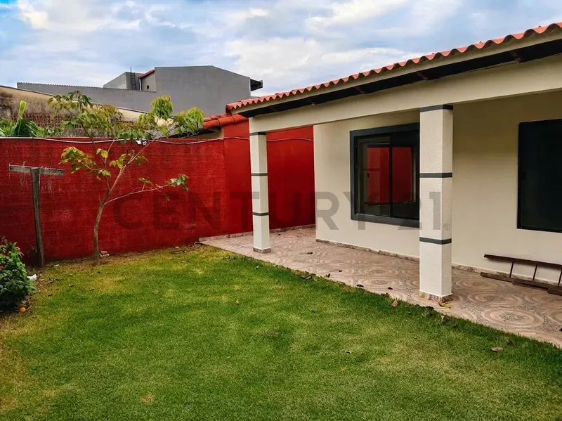Foto 7 de Casa en Venta Tipo Chalet Zona Sur Doble Via La Guardia Km9 Av.Mapaiso