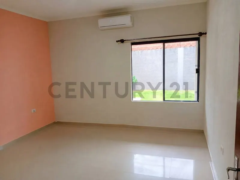 Foto 12 de Casa en Venta Tipo Chalet Zona Sur Doble Via La Guardia Km9 Av.Mapaiso