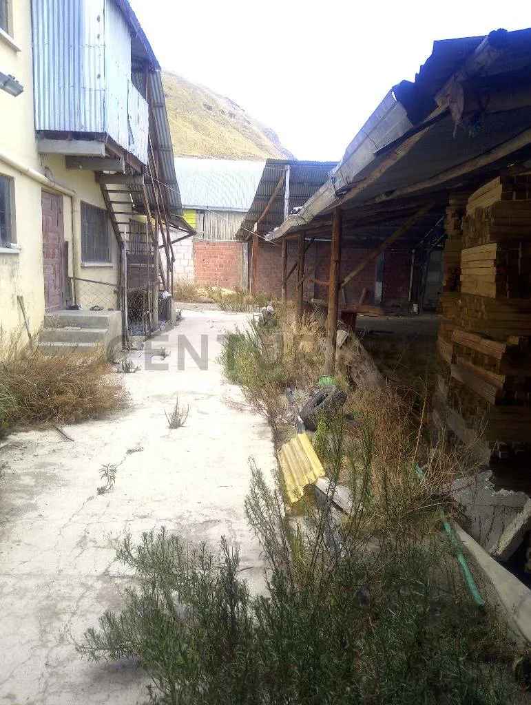 Foto 15 de Terreno en venta de 2.000 m² en Urujara