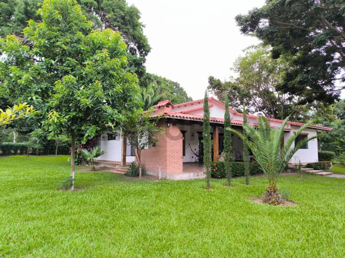 Foto 3 de Casa Quinta / Terreno en Venta – Gran Oportunidad