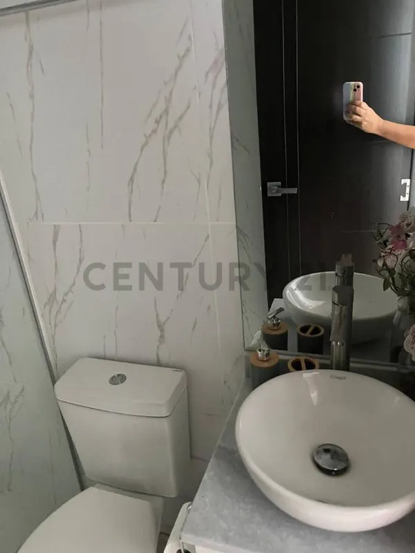 Foto 6 de Hermoso Departamento Amoblado en Alquiler – Mar Adentro