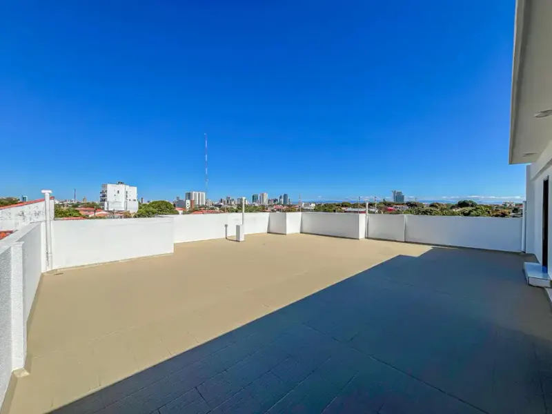 Foto 10 de Edificio en Venta con Viviendas y Local Comercial en Zona Norte entre 4to y 5to Anillo