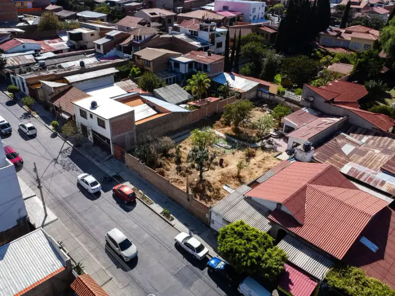 Foto 12 de Sobre avenida Atahuallpa terreno comercial en venta